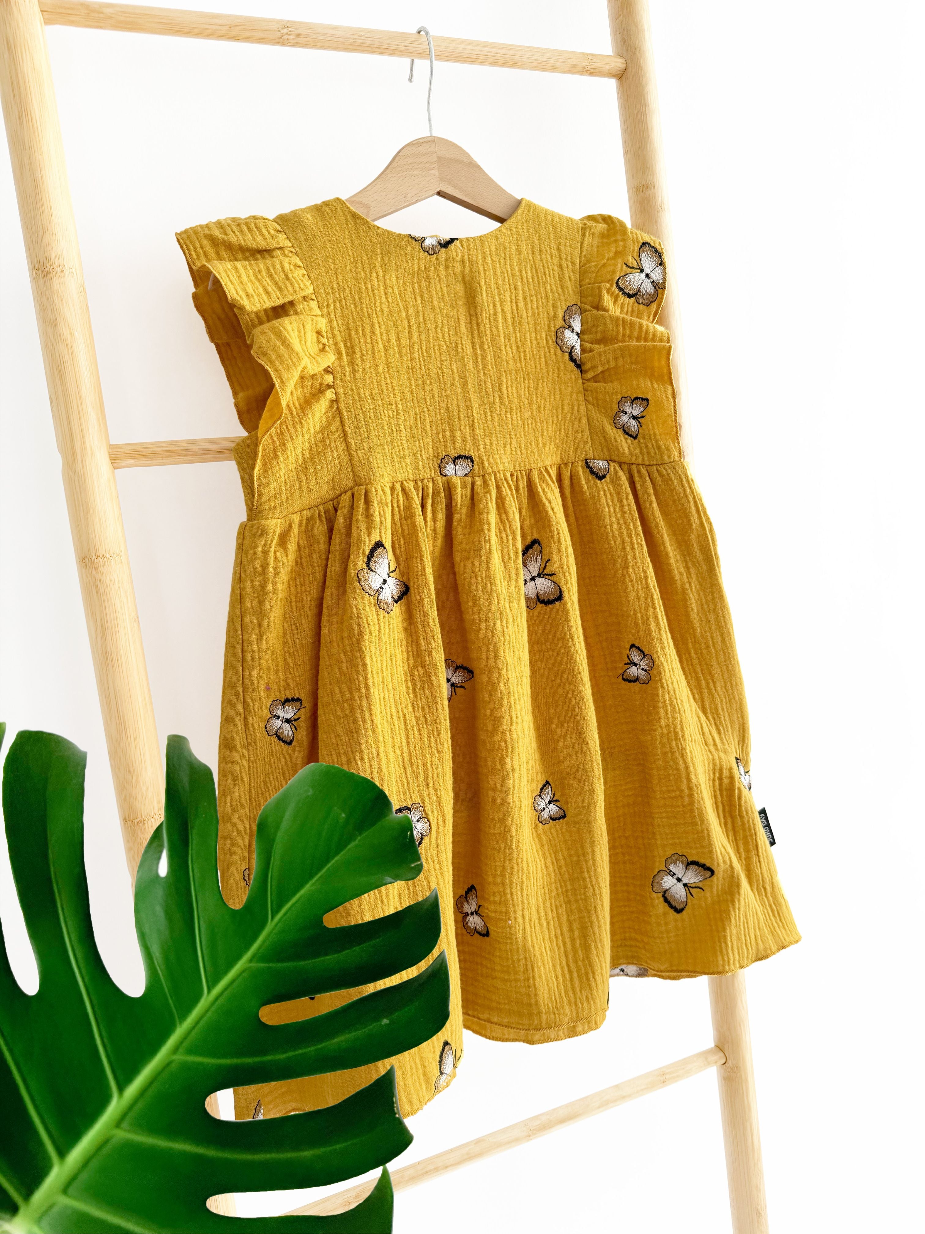 Vaikiška vasarinė muslino suknelė "Butterfly dance"