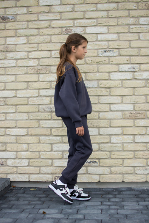 Grafito spalvos vaikiškas laisvalaikio komplektas | Juko day club