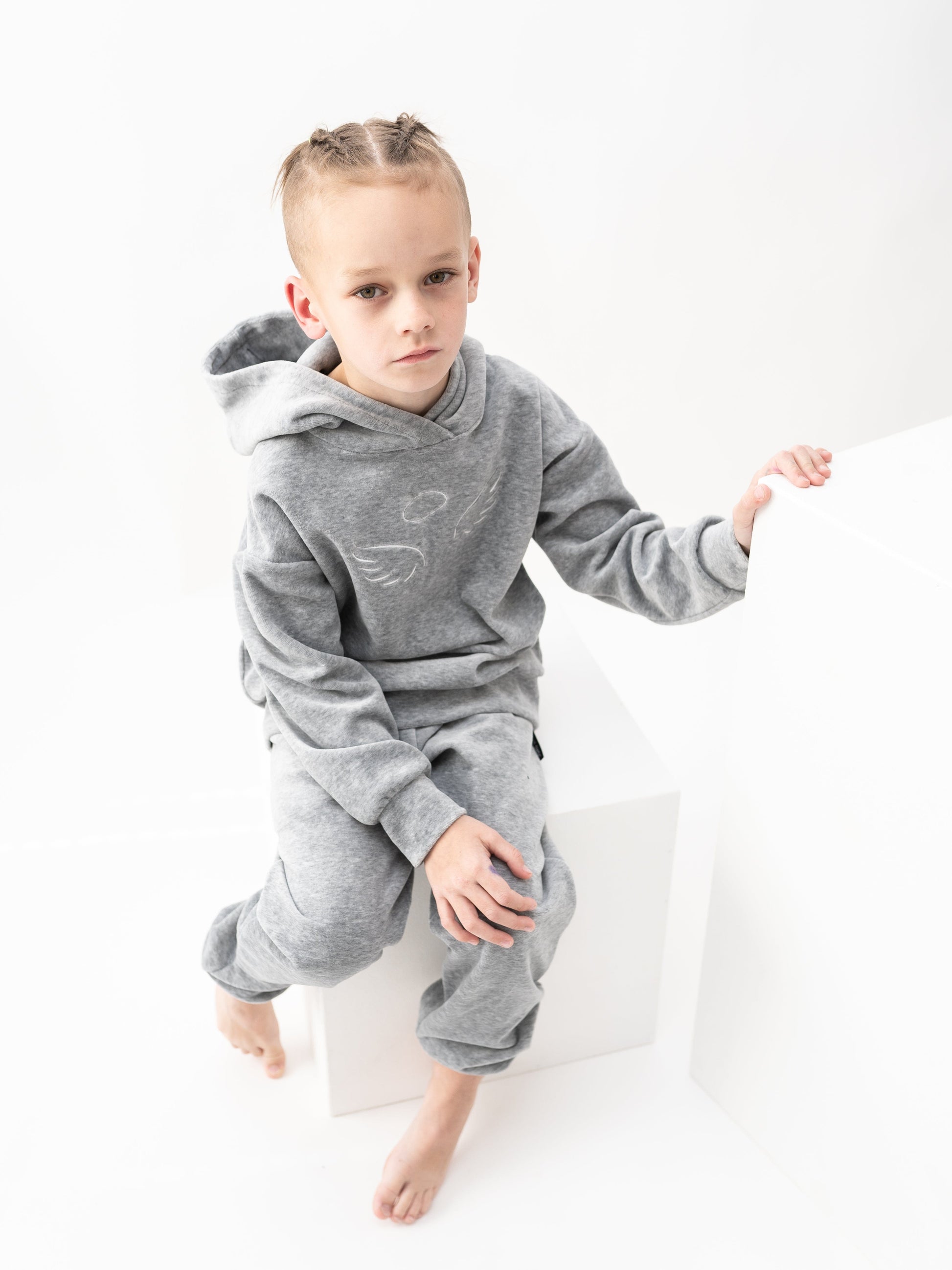 Veliūrinis vaikiškas megztinis "Nice grey" - Jukoday