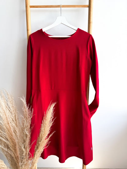 Moteriška raudona suknelė | M dydis