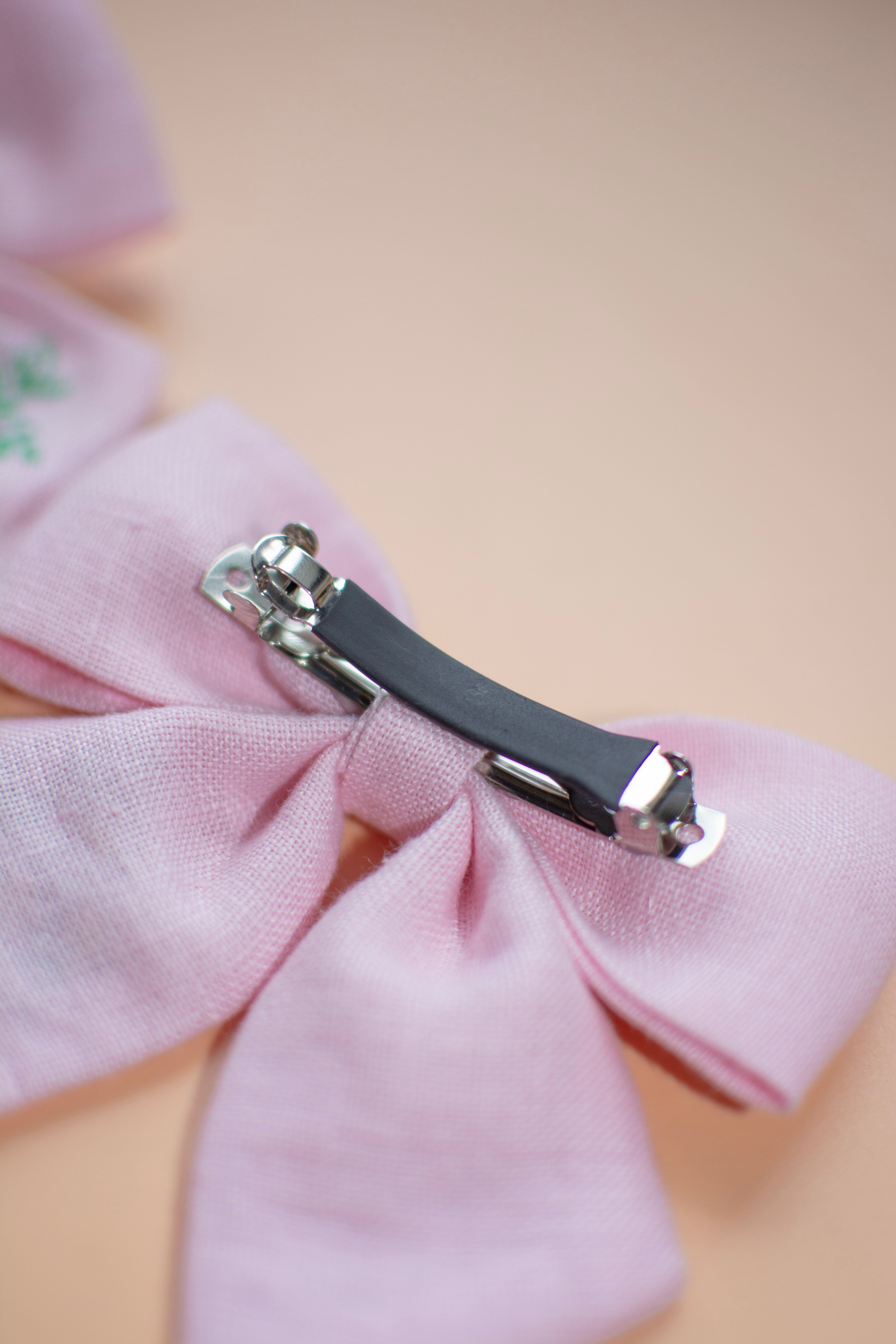Baby pink spalvos lininis kaspinas plaukams