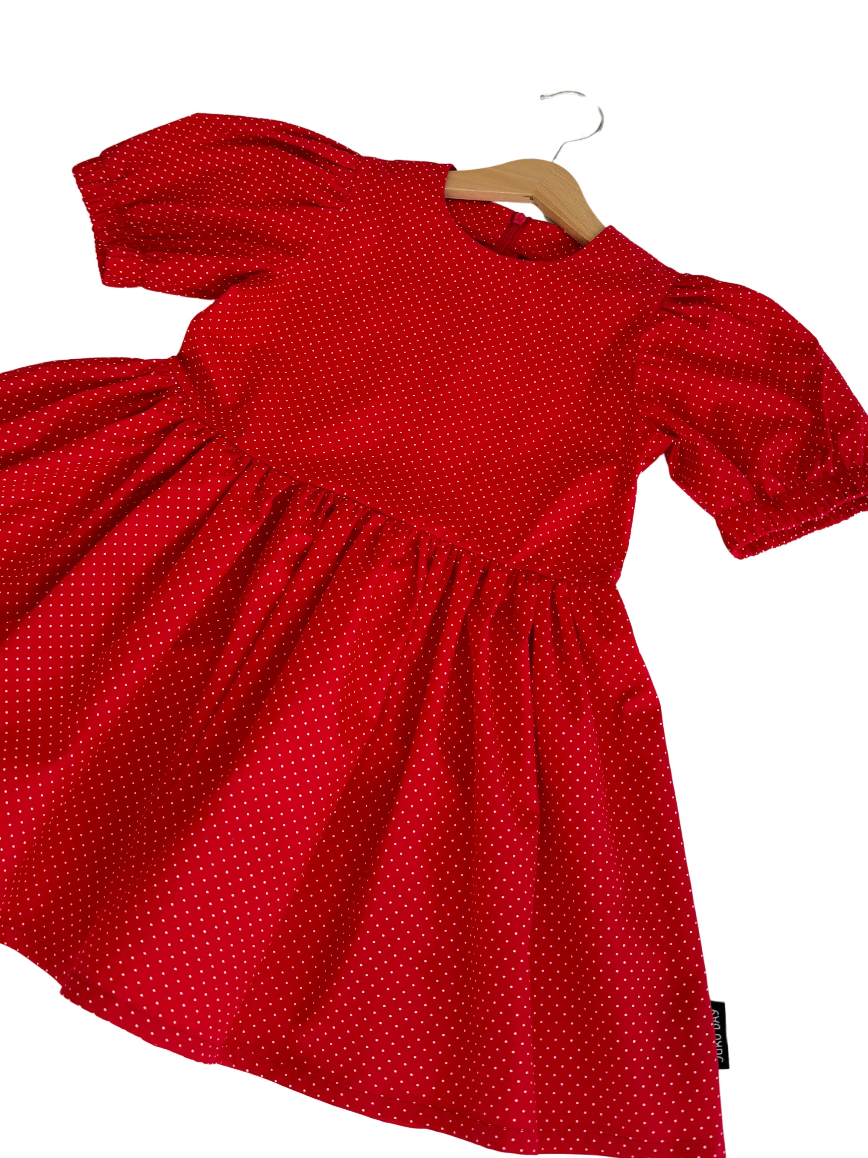 Vaikiška vasarinė suknelė "Red lady" | 110-116 | Be apykaklės