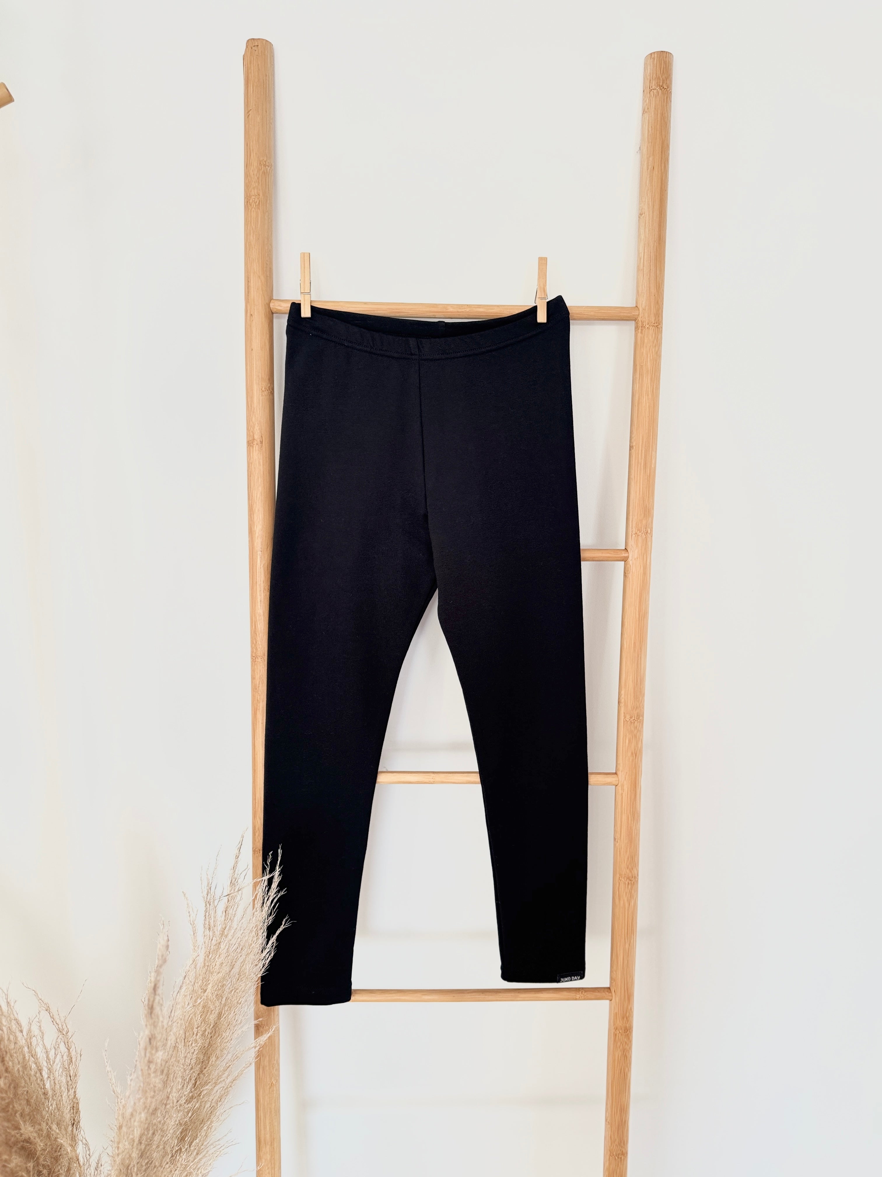 Vaikiškos juodos tamprės