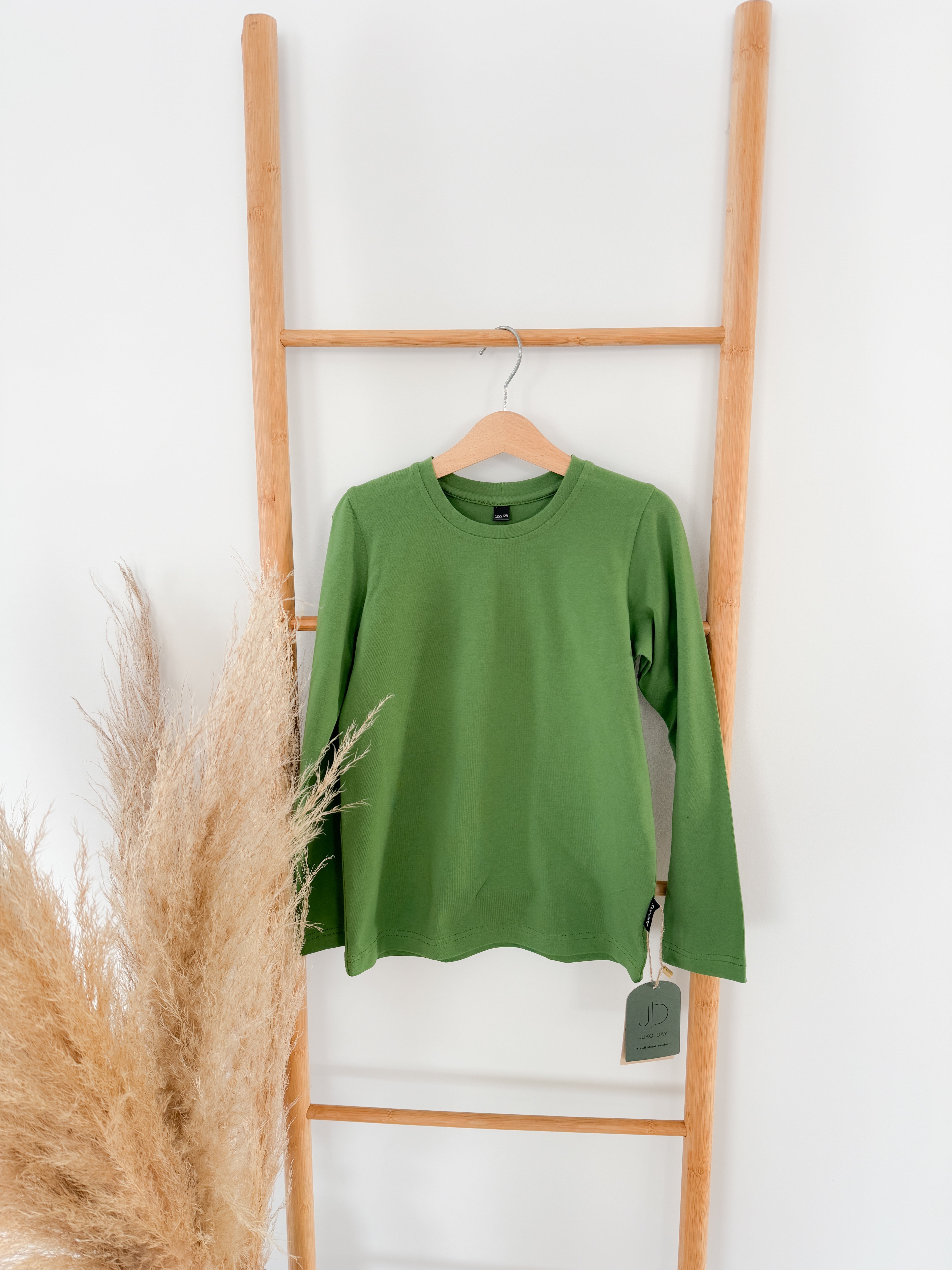 Plonos palaidinės ilgomis rankovėmis