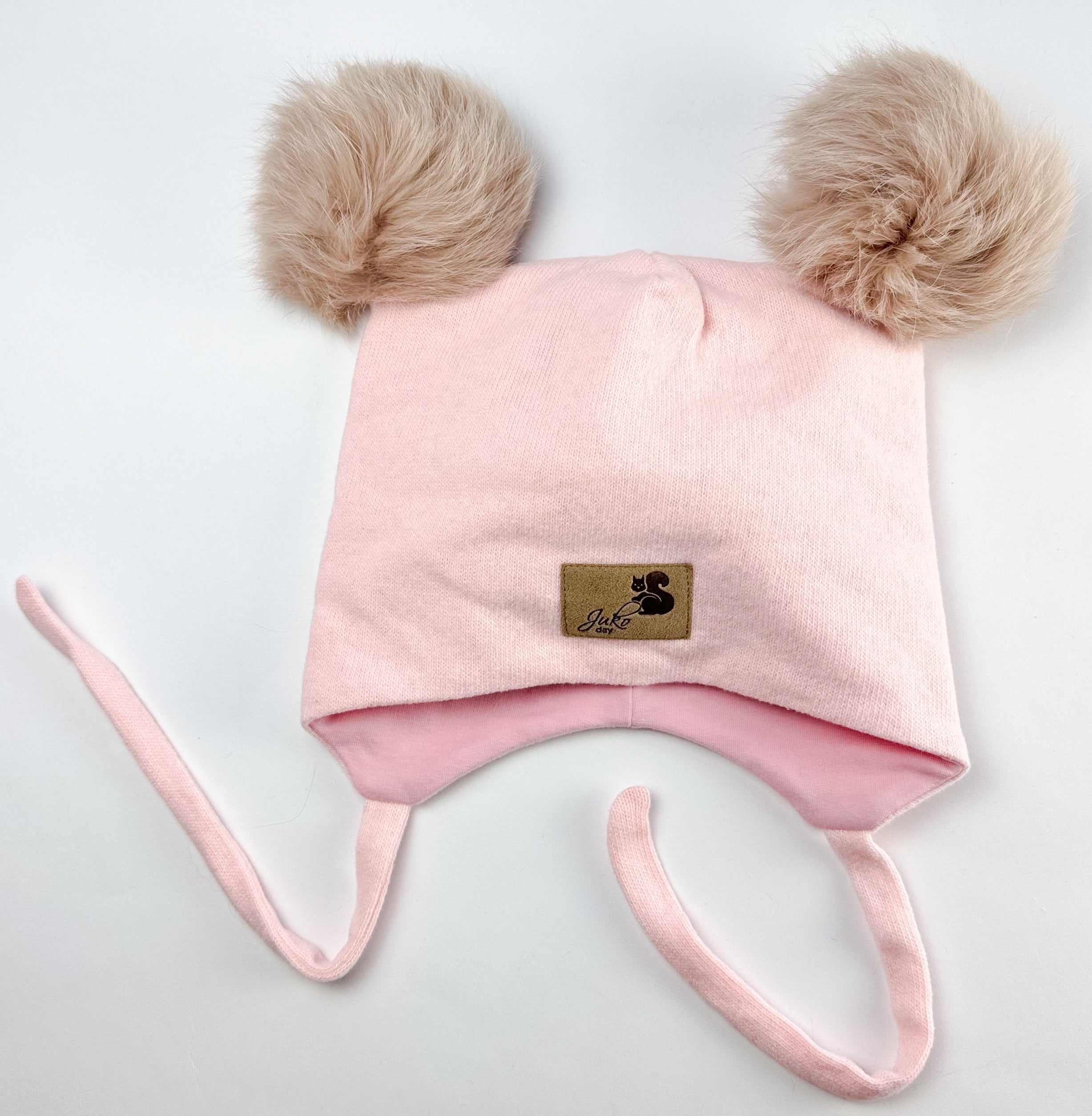 Vaikiška žieminė kepurė su dviem kailiniais bumbulais