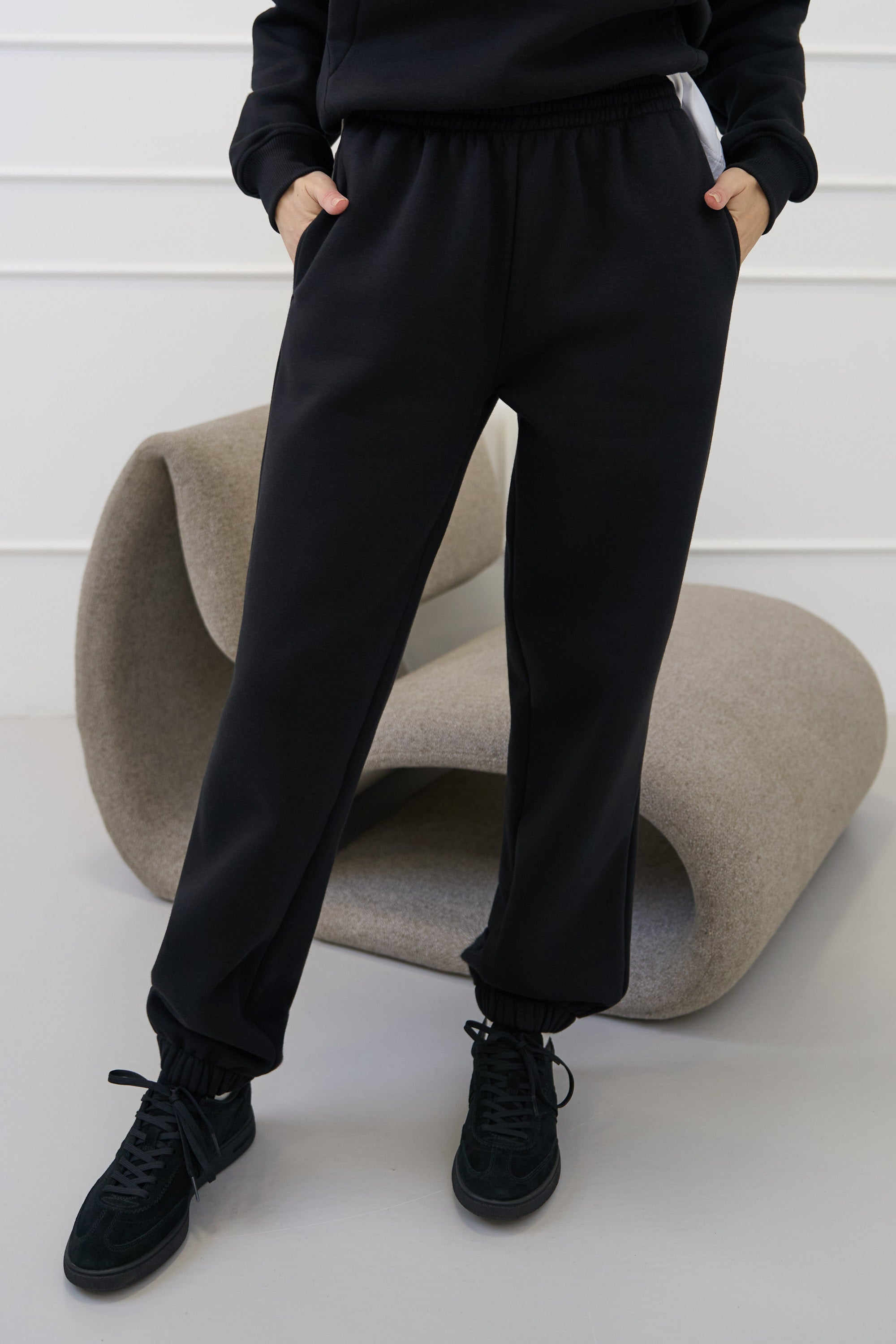 Juodos kelnės "BLACK JET" | Su guma