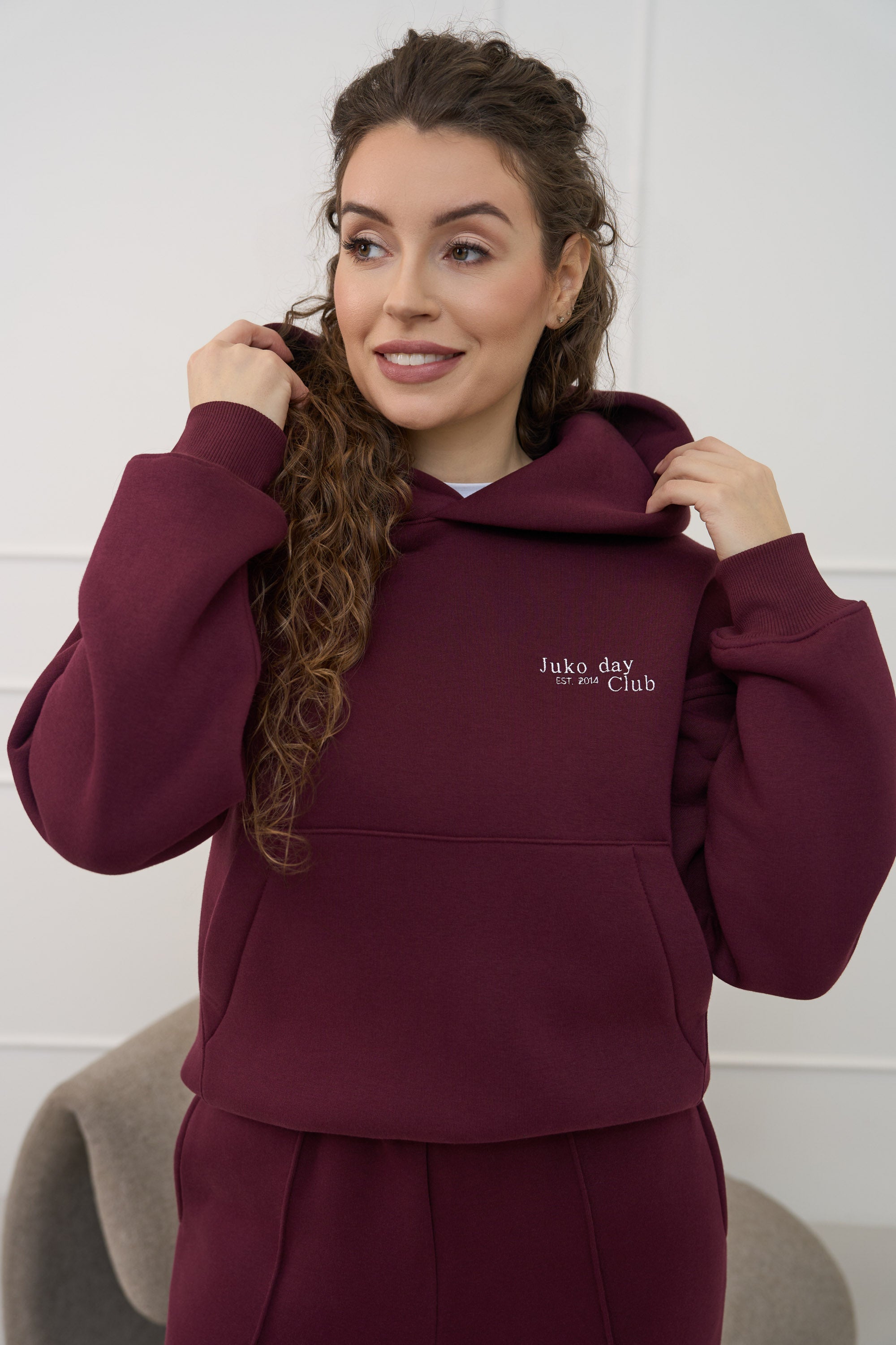 Džemperis moterims "BURGUNDY" | Su kapišonu ir kišene