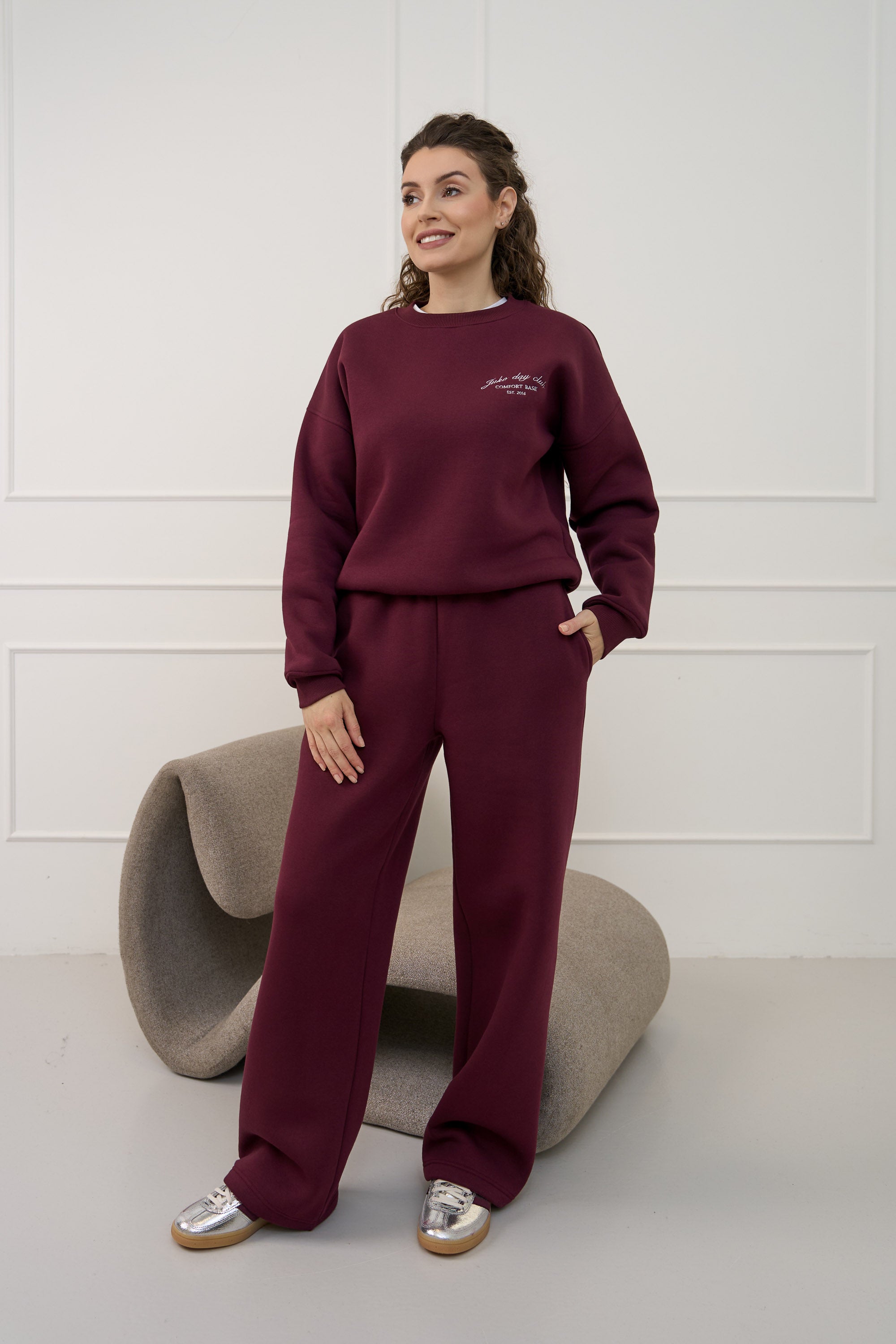 Džemperis moterims "BURGUNDY" | Klasikinis