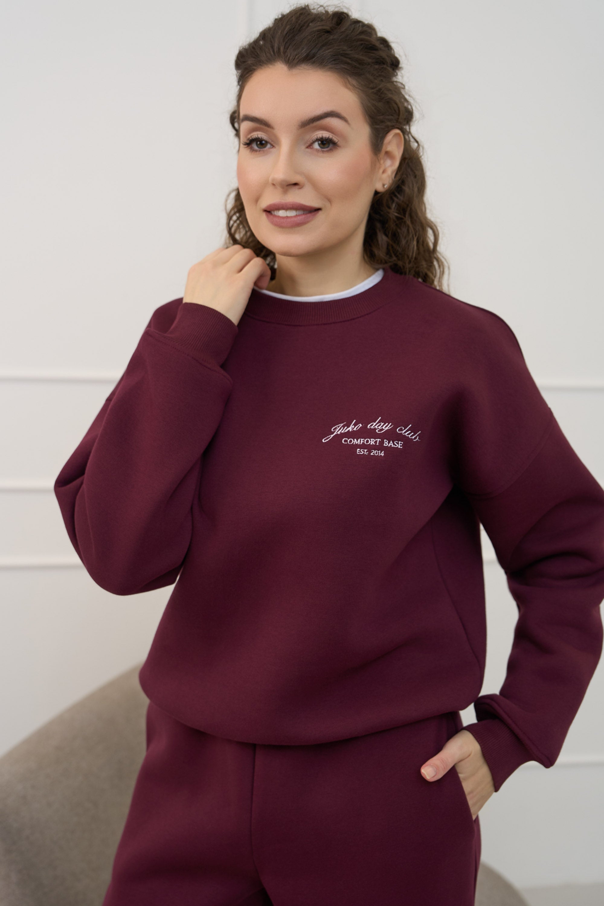 Džemperis moterims "BURGUNDY" | Klasikinis