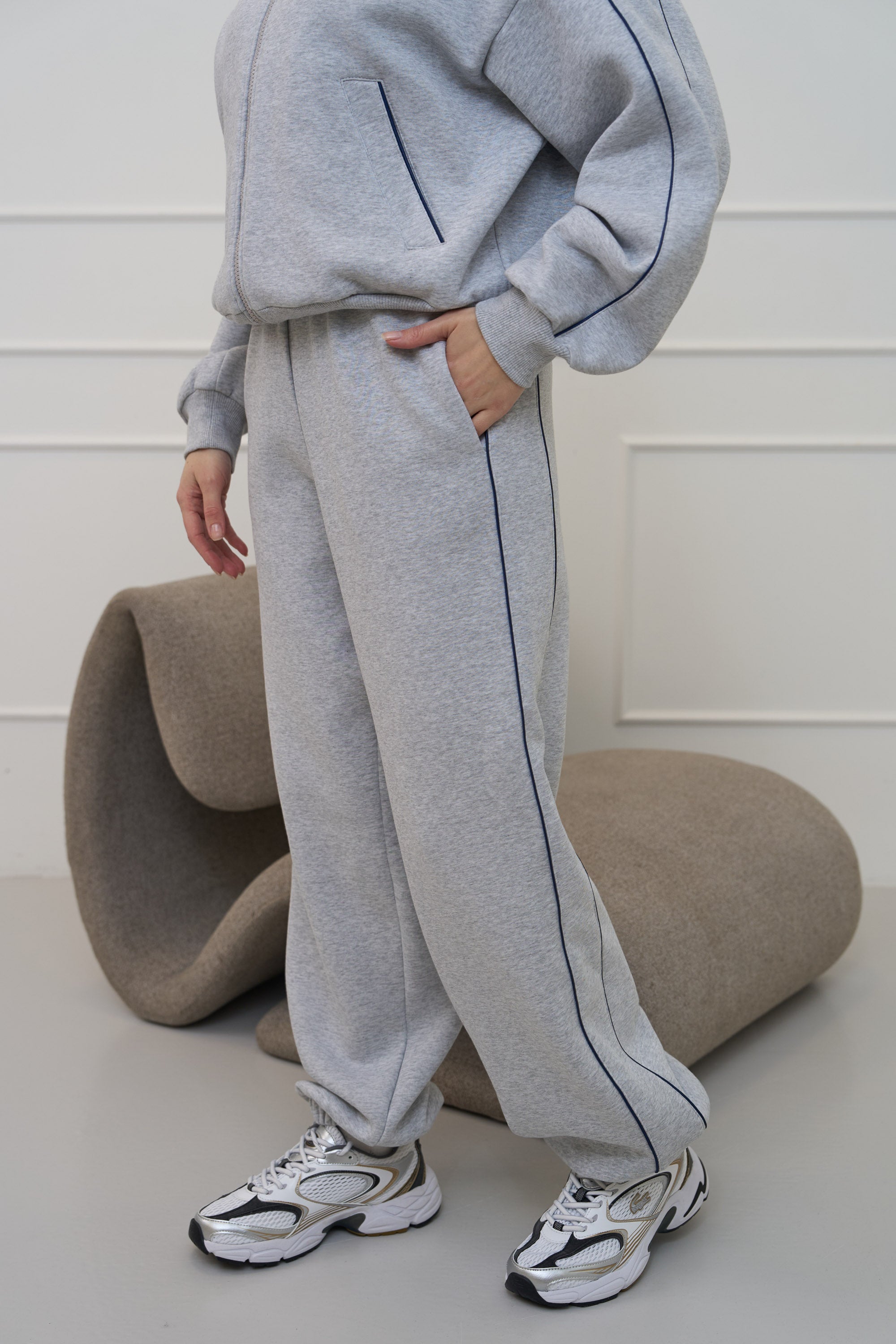 Pilko melanžo spalvos, plačios kelnės moterims "NIMBUS CLOUD" | Kolekcijos deimantas