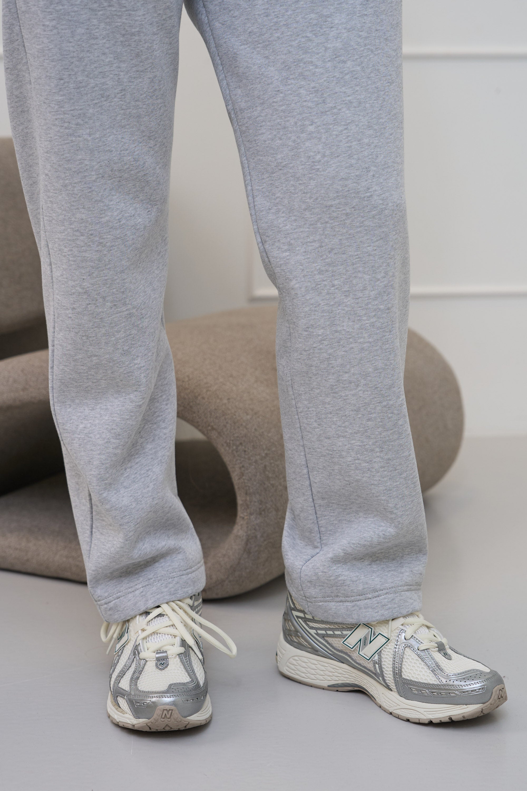 Chaki spalvos, vyriškos plačios kelnės