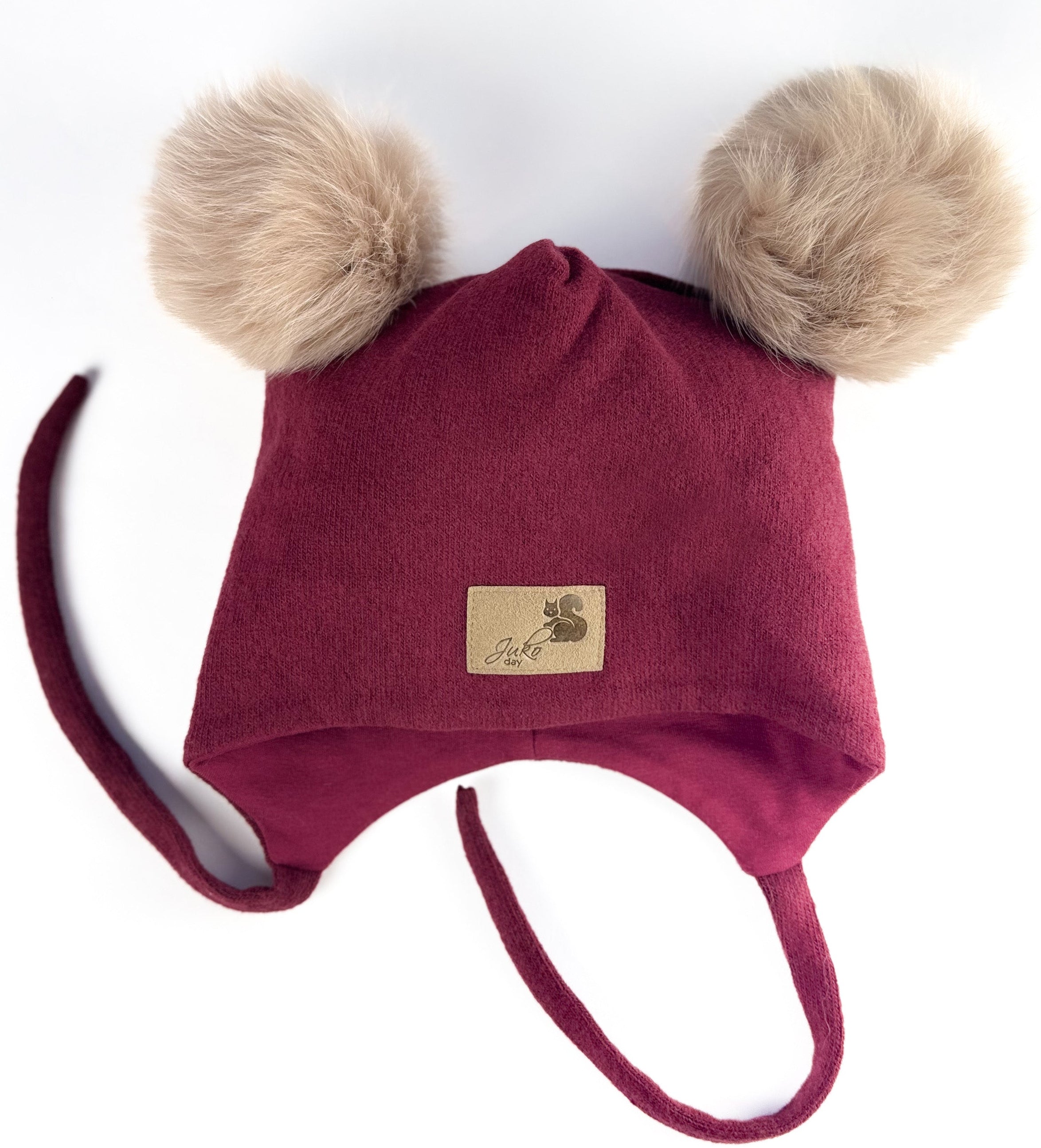 Vaikiška žieminė kepurė su dviem kailiniais bumbulais