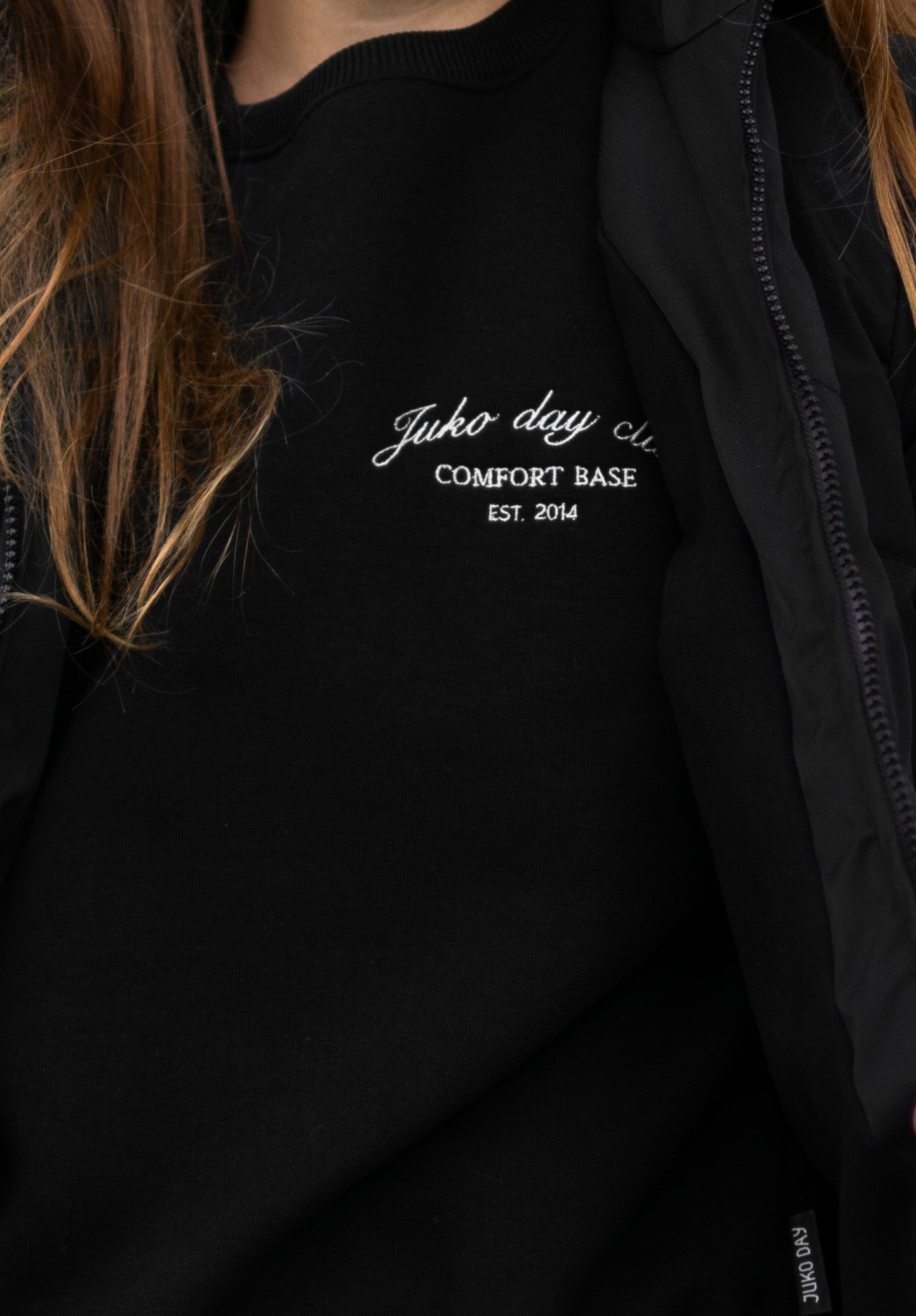 Juodas vaikiškas laisvalaikio komplektas | Juko day club