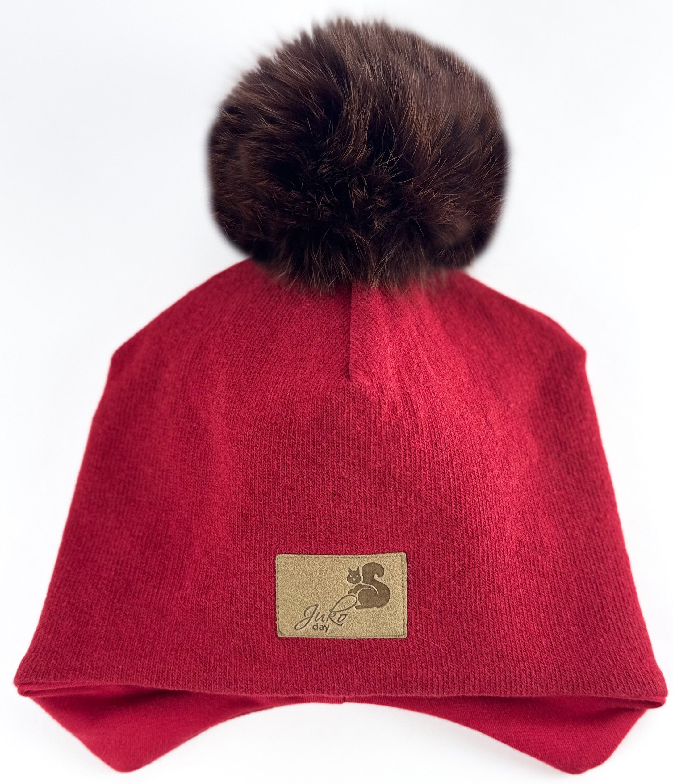 Vaikiška žieminė kepurė be raištelių, su vienu kailiniu bumbulu