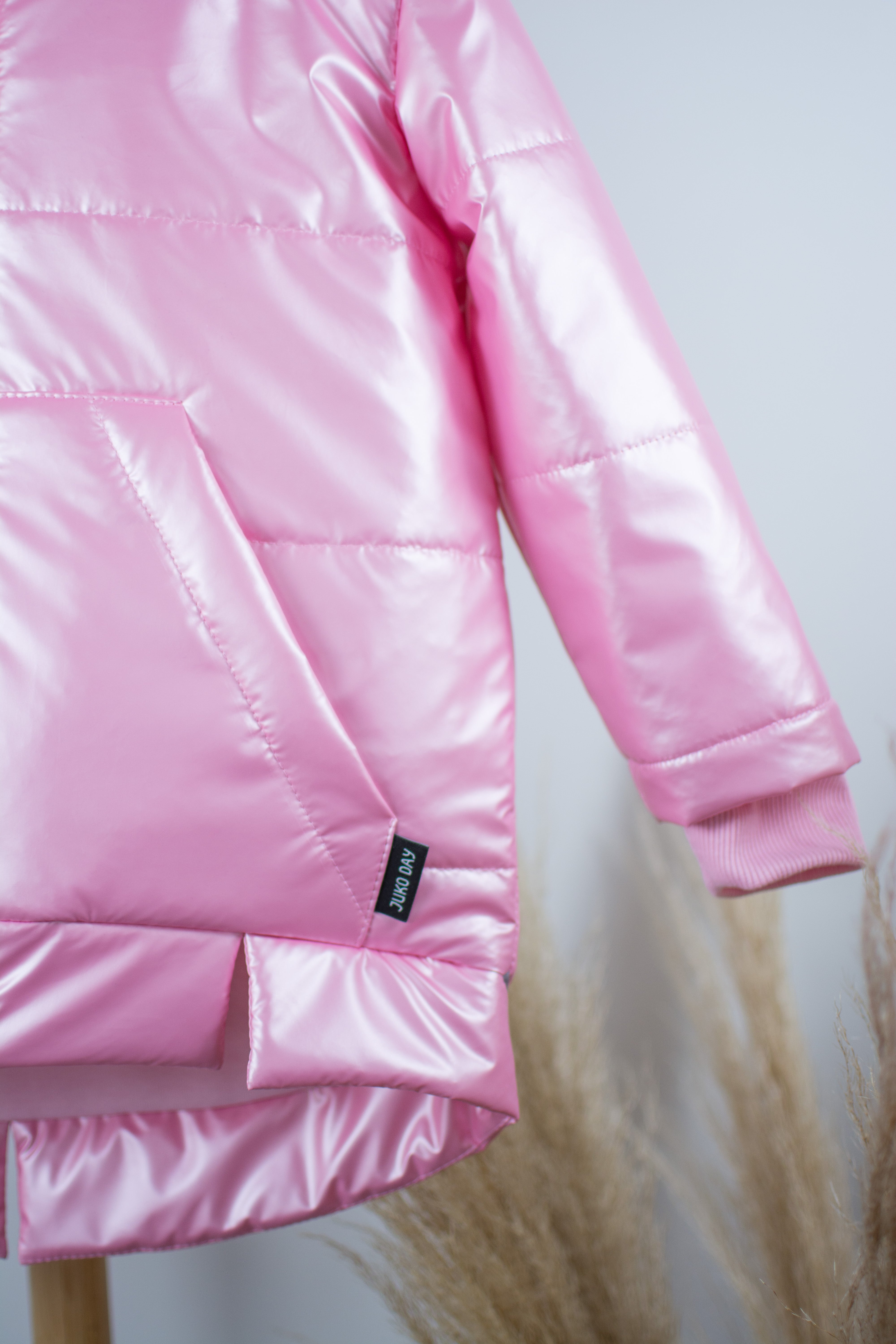 Rudeninė - pavasarinė vaikiška striukė "Baby pink spalvos"