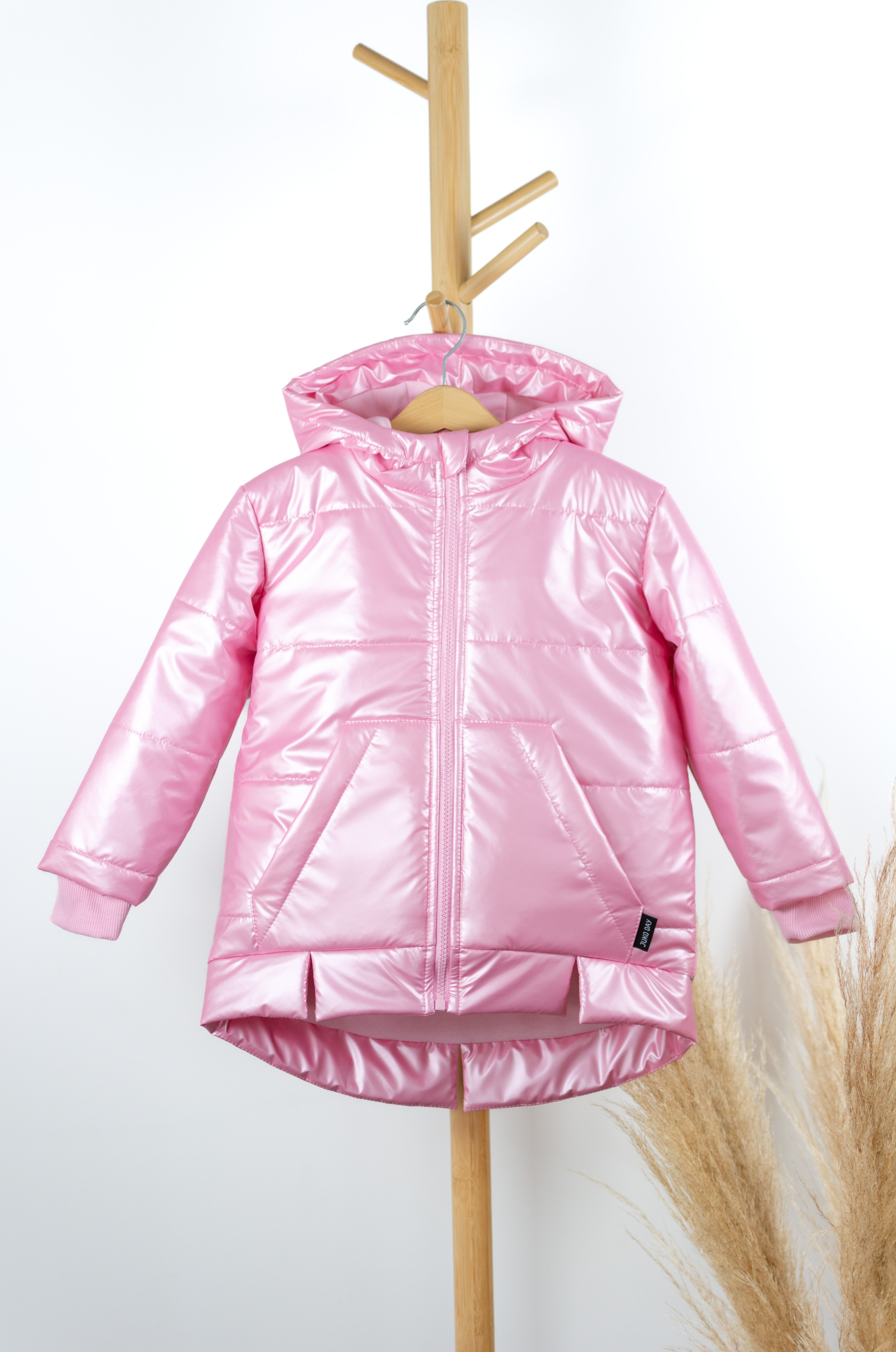 Rudeninė - pavasarinė vaikiška striukė "Baby pink spalvos"