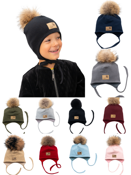 Vaikiška žieminė kepurė su vienu bumbulu ir raišteliais